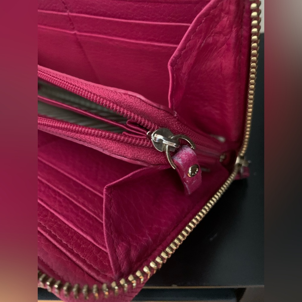 Kate Spade Cobble Hill Pink Leather Wallet , Good Used Condition - Picture 8 of 8